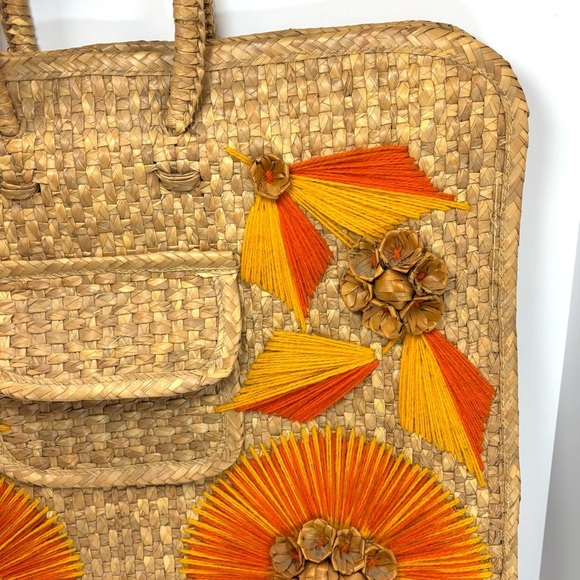 Vtg Straw Raffia Large Beach Tote Bag- 70’s Hand Made Woven 22x20” MCM Retro - Picture 4 of 7